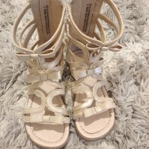 gladiator sandals size 9